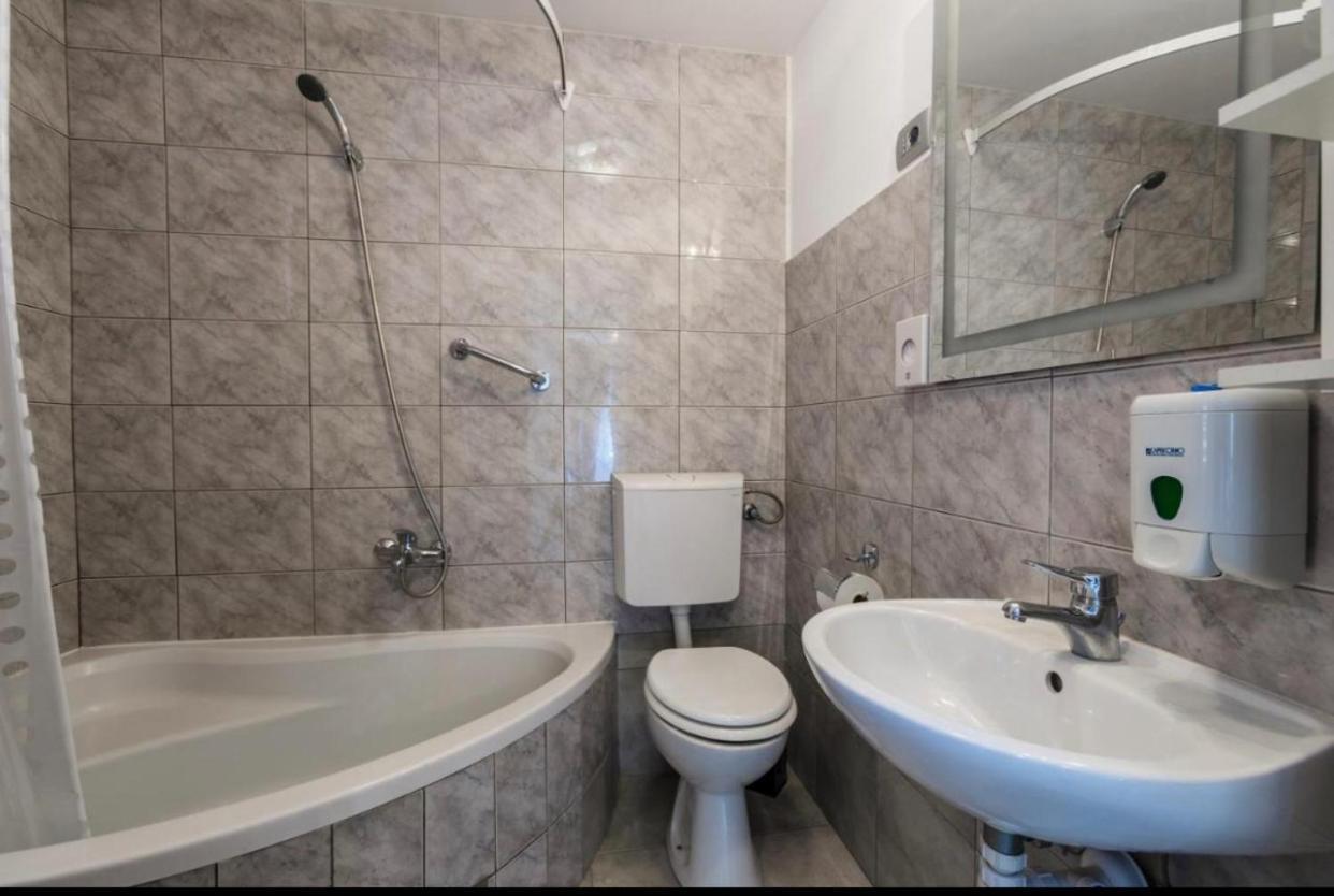 Apartment Cvita Split Exterior foto